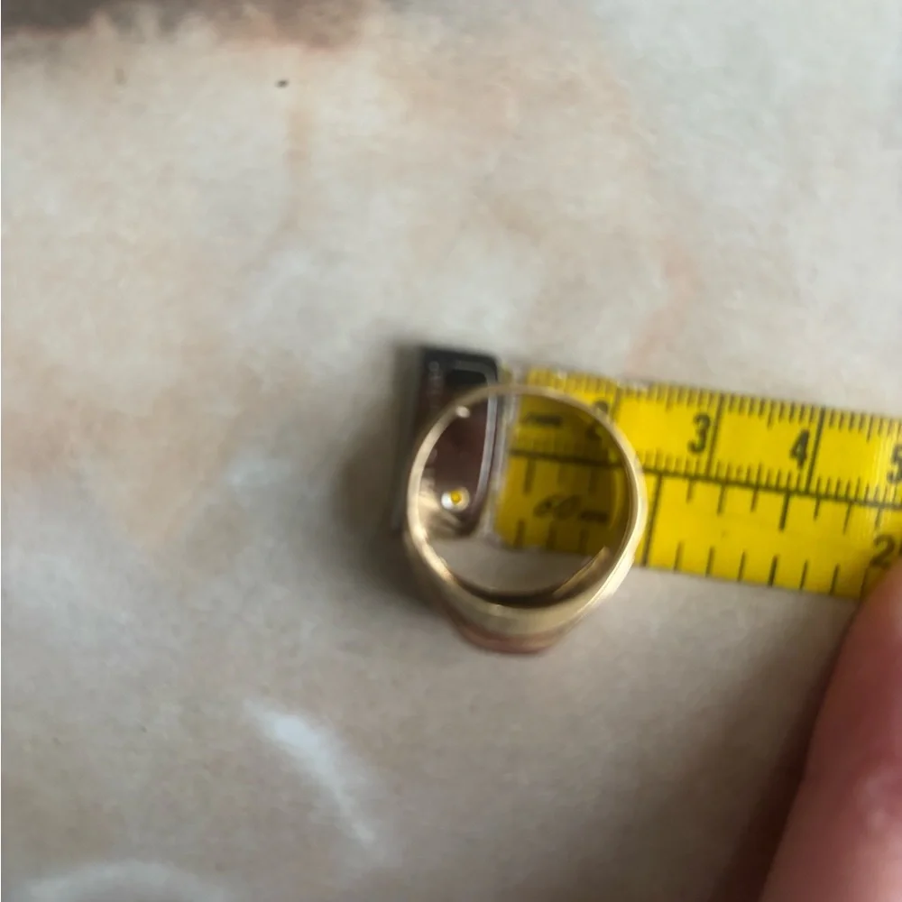 Vintage 14kt gold diamond ring approx size 10